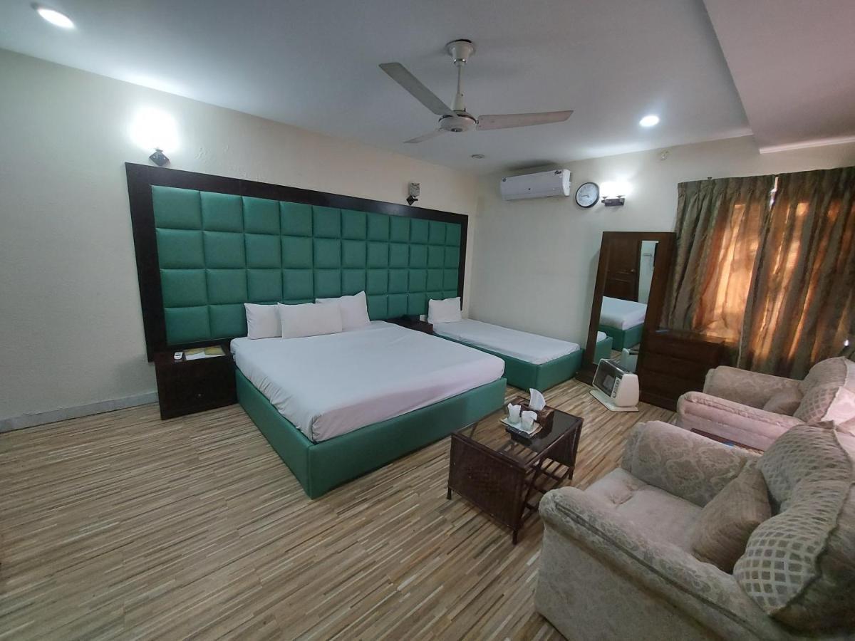 Casa Blanca Boutique Guest House Islamabad Exterior photo