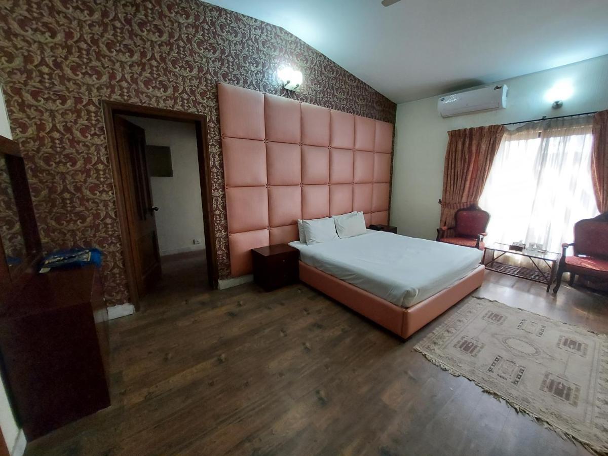 Casa Blanca Boutique Guest House Islamabad Exterior photo