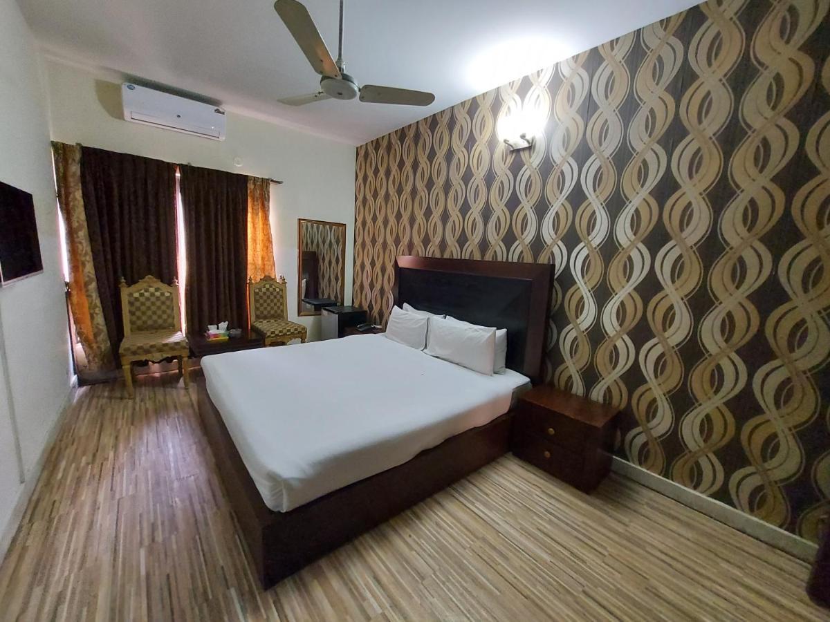 Casa Blanca Boutique Guest House Islamabad Exterior photo