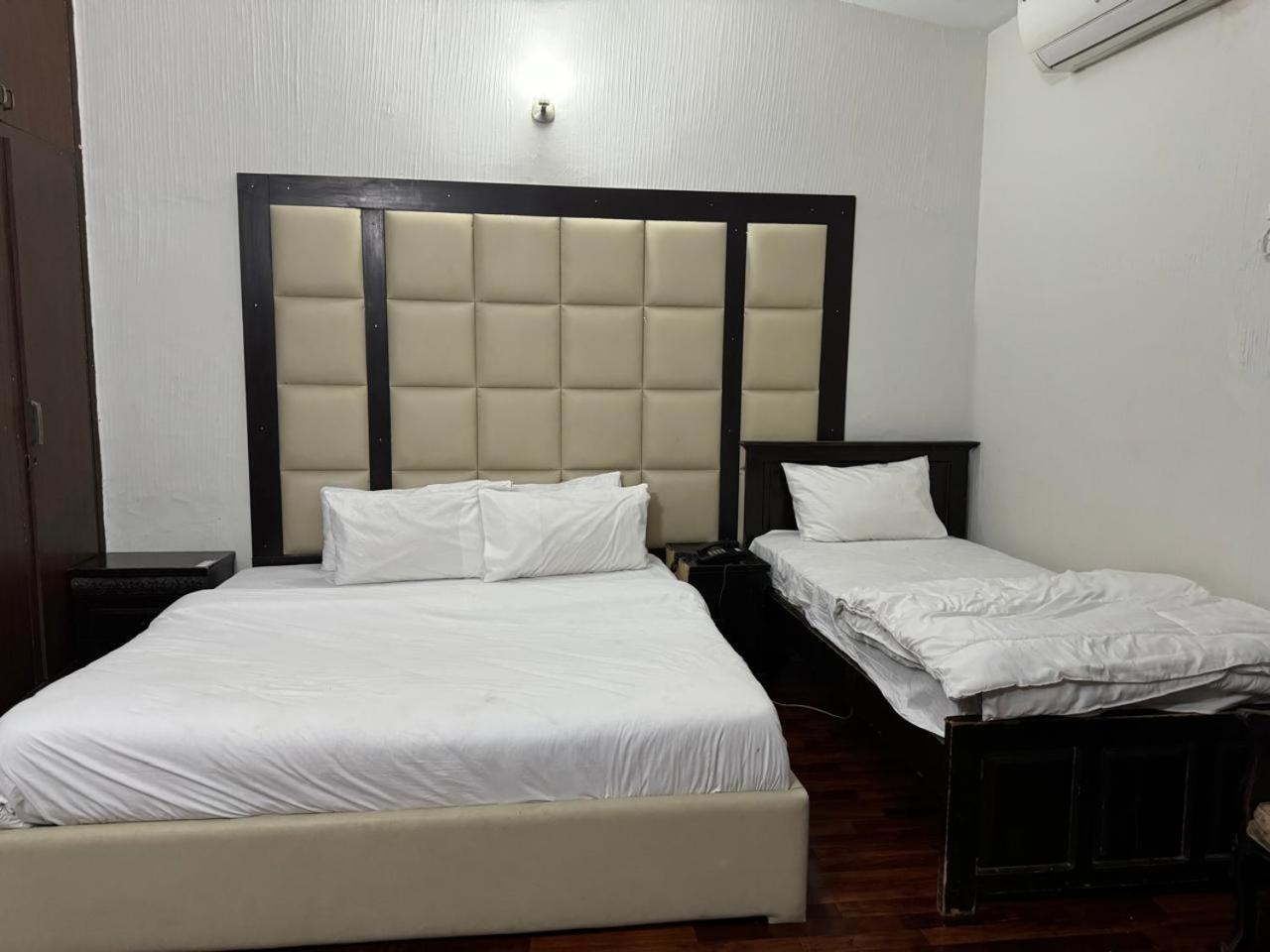 Casa Blanca Boutique Guest House Islamabad Exterior photo