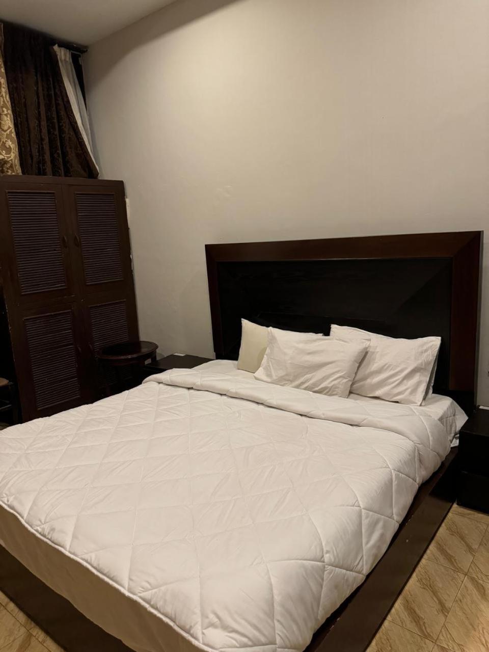 Casa Blanca Boutique Guest House Islamabad Exterior photo