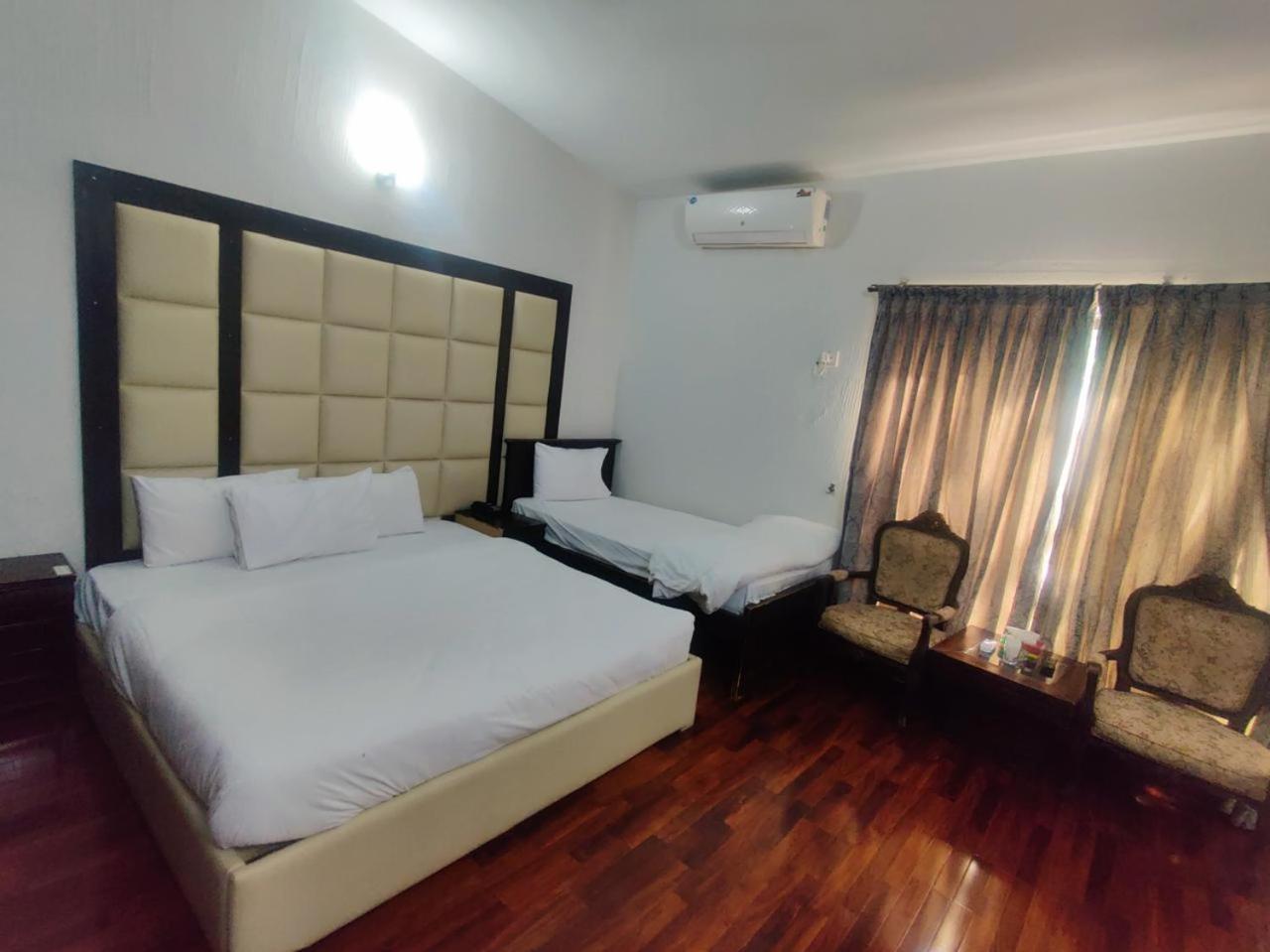 Casa Blanca Boutique Guest House Islamabad Exterior photo