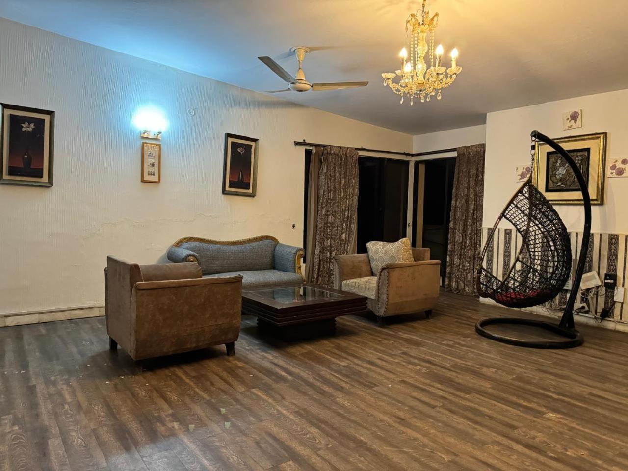 Casa Blanca Boutique Guest House Islamabad Exterior photo