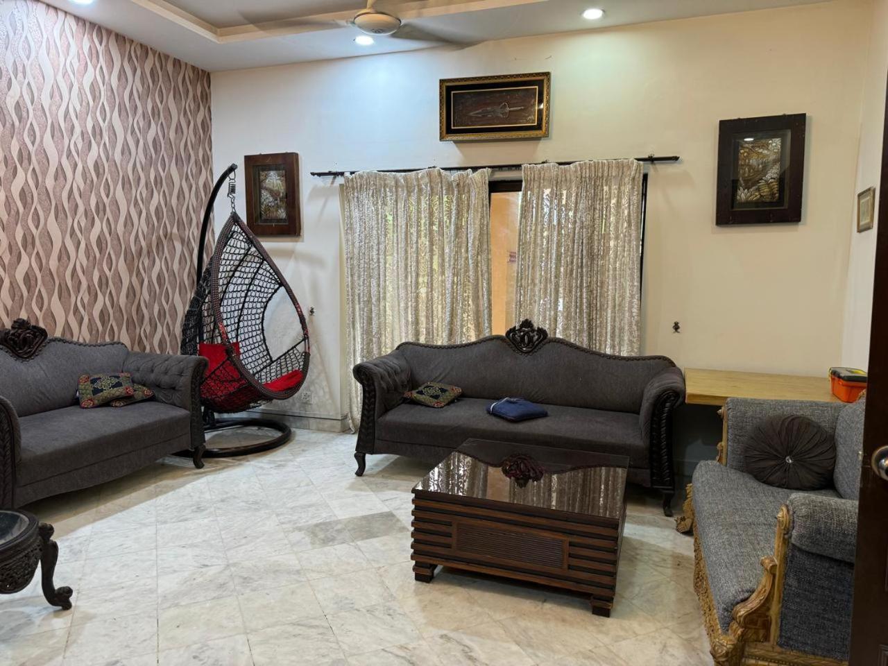 Casa Blanca Boutique Guest House Islamabad Exterior photo